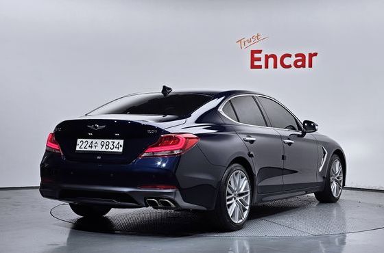 Genesis G70 2.0T Elite — пробег 131 007 км — фото 2 из 5