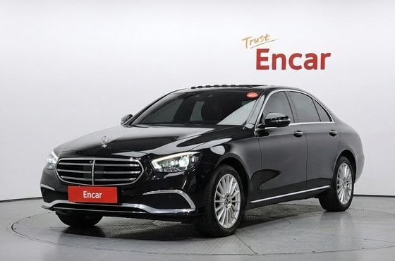 Mercedes-Benz E-Class E220d 4MATIC Exclusive — пробег 57 449 км — фото 1 из 5