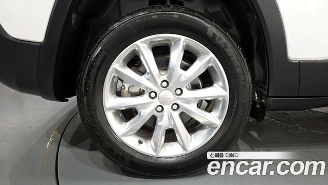 Jeep Cherokee 2.4 Longitude High AWD — пробег 160 390 км — фото 5 из 5