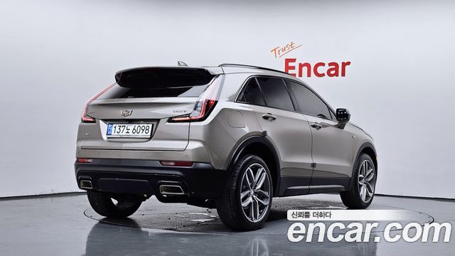Cadillac XT4 2.0 Sport AWD — пробег 85 557 км — фото 2 из 5
