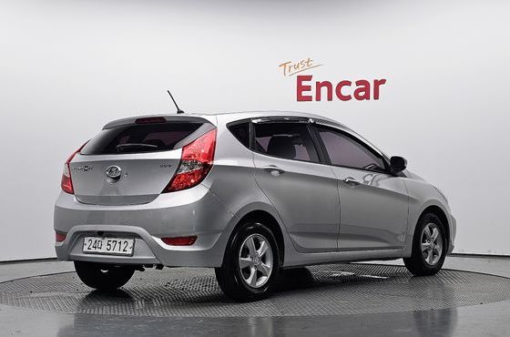 Hyundai Accent WIT 1.4 VVT Premier — пробег 96 012 км — фото 2 из 5