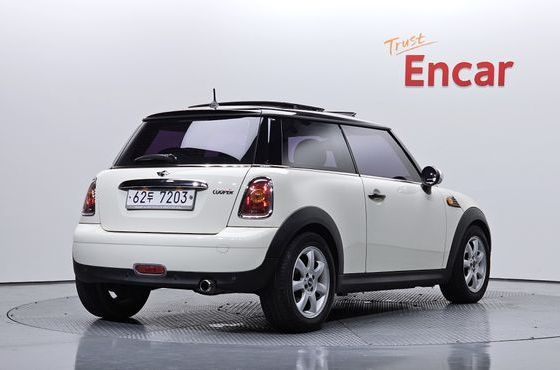 Mini Cooper Standard Second Generation — пробег 122 608 км — фото 2 из 5