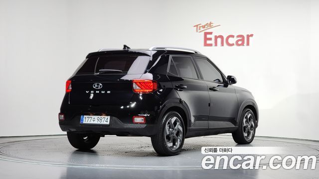 Hyundai Venue из Кореи Encar