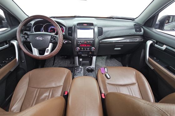 Kia Sorento Diesel 2.0 2WD TLX High-Deluxe — пробег 157 656 км — фото 1 из 5