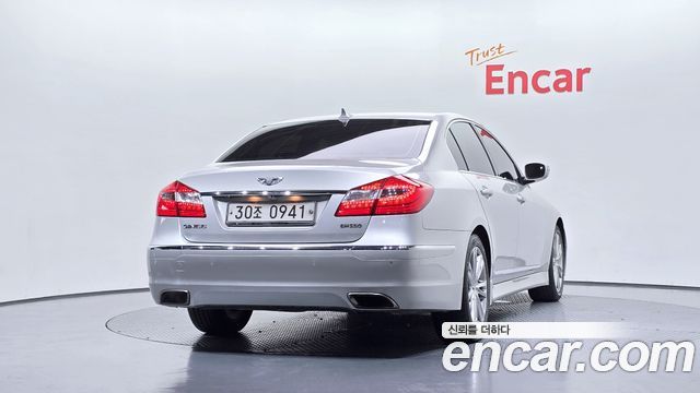 Hyundai Genesis из Кореи Encar
