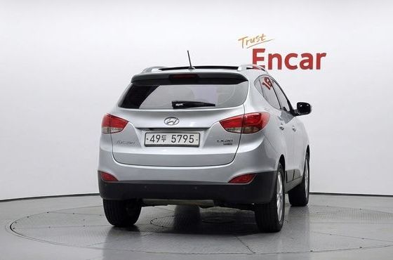 Hyundai Tucson Diesel 2WD LX20 Smart-Pack — пробег 198 263 км — фото 4 из 5