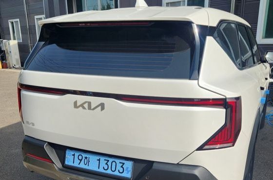Kia EV5 Long Range 2WD AIr — пробег 3 200 км — фото 4 из 5