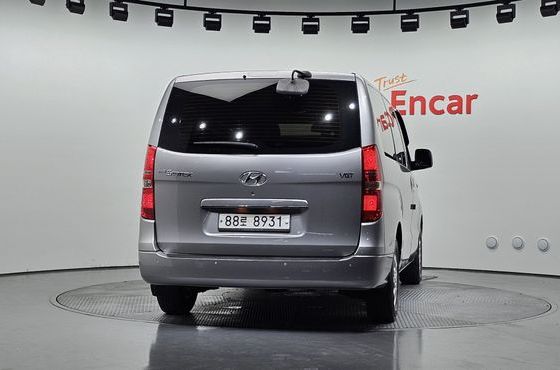 Hyundai Starex 5-Seater VAN CVX Luxury — пробег 139 449 км — фото 4 из 5