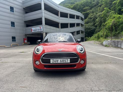 Mini Cooper 5Door Standard 3rd — пробег 89 085 км — фото 3 из 5