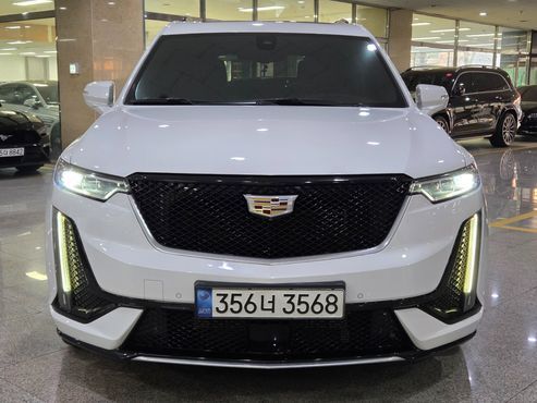 Cadillac XT6 3.6 Sport — пробег 83 830 км — фото 2 из 5