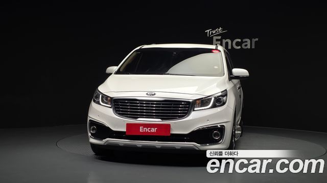 Kia Carnival из Кореи Encar