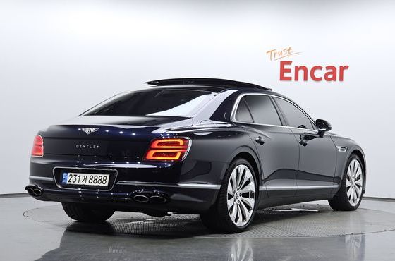 Bentley Flying Spur 4.0 — пробег 41 314 км — фото 2 из 5