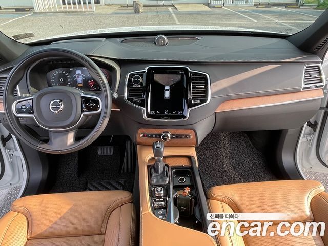 Volvo XC90 T6 Inscription — пробег 66 000 км — фото 5 из 5