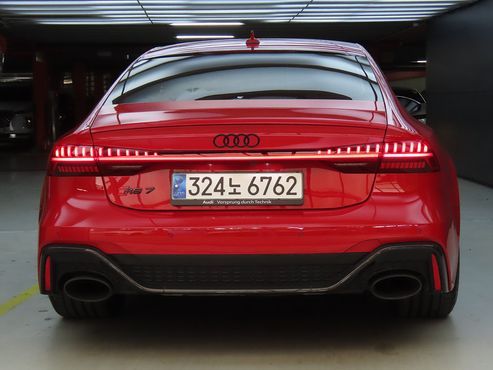 Audi RS7 4.0 TFSI Quattro — пробег 54 425 км — фото 3 из 5
