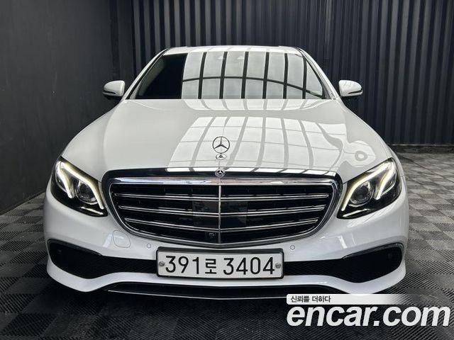 Mercedes-Benz E-Class из Кореи Encar