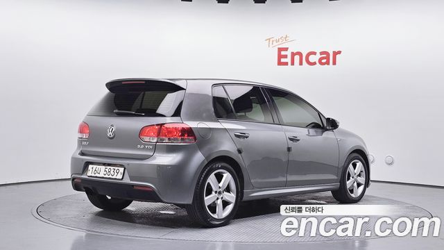 Volkswagen Golf из Кореи Encar