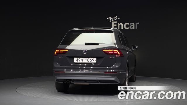 Volkswagen Tiguan из Кореи Encar