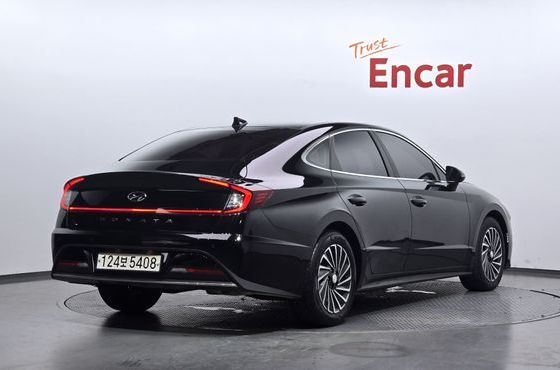 Hyundai Sonata Premium — пробег 120 821 км — фото 2 из 5