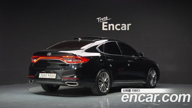 Hyundai Grandeur 2.2 Diesel Premium Special — пробег 142 753 км — фото 2 из 5