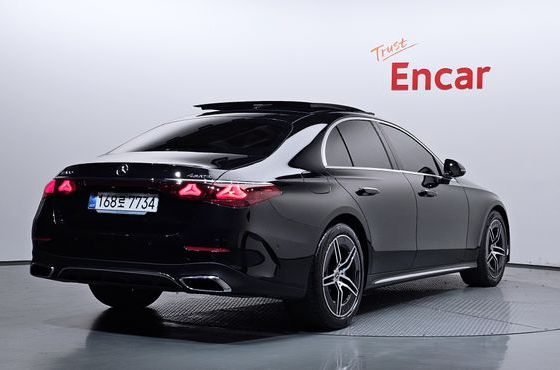 Mercedes-Benz E-Class E300 4MATIC AMG Line — пробег 16 447 км — фото 2 из 5