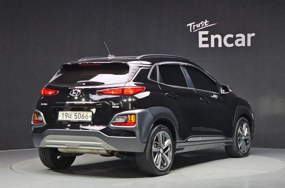 Hyundai Kona 1.6 Turbo 4WD Modern Art — пробег 112 019 км — фото 2 из 5