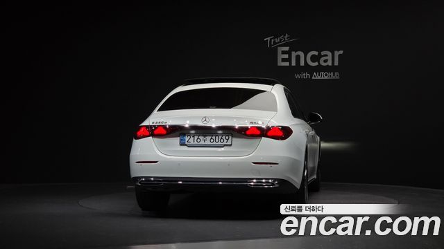 Mercedes-Benz E-Class из Кореи Encar