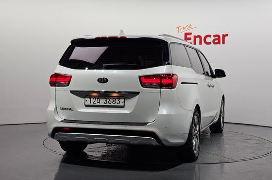 Kia Carnival 9-seater Prestige — пробег 146 028 км — фото 4 из 5