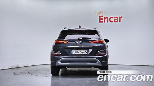 Hyundai Kona из Кореи Encar