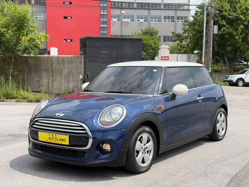 Mini Cooper Standard Third Generation — пробег 88 313 км — фото 1 из 5
