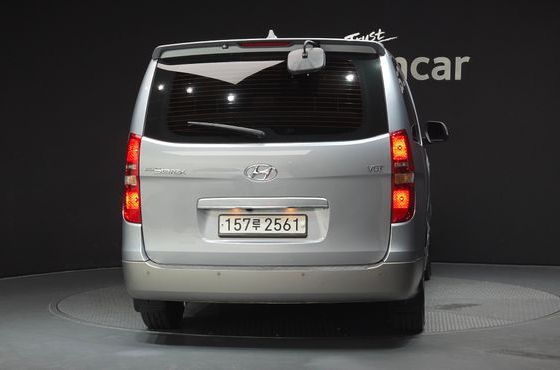 Hyundai Starex Urban 9-Seater Premium Spicial — пробег 31 660 км — фото 4 из 5