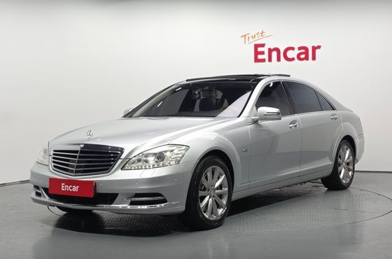 Mercedes-Benz S-Class S500L BlueEFFICIENCY — пробег 156 723 км — фото 1 из 5