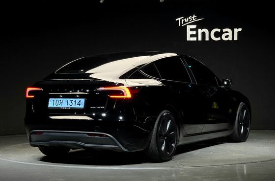 Tesla Model 3 Long Range AWD — пробег 41 890 км — фото 2 из 5