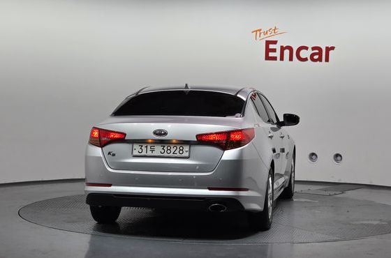 Kia K5 2.0 Deluxe — пробег 50 344 км — фото 4 из 5