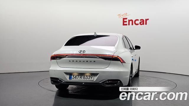 Hyundai Grandeur из Кореи Encar