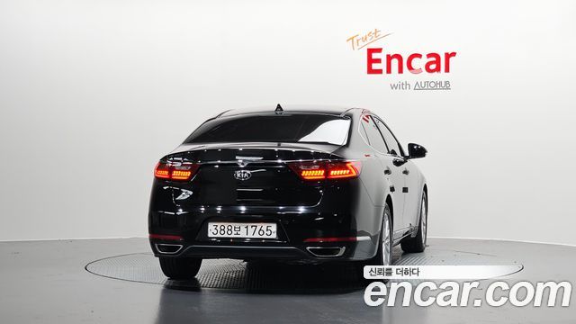 Kia K7 из Кореи Encar