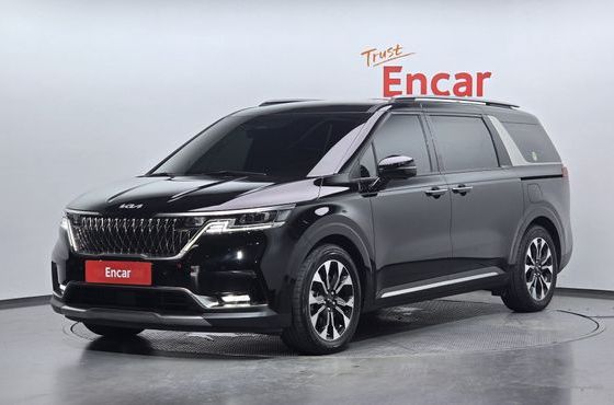 Kia Carnival 9-Seater Signature — пробег 90 392 км — фото 1 из 5
