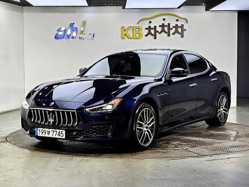 Maserati Ghibli 3.0 Diesel 3rd — пробег 114 800 км — фото 2 из 5