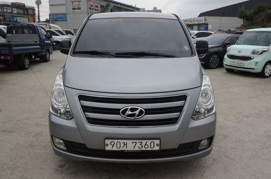Hyundai Starex 3-Seater VAN Smart — пробег 293 775 км — фото 2 из 5