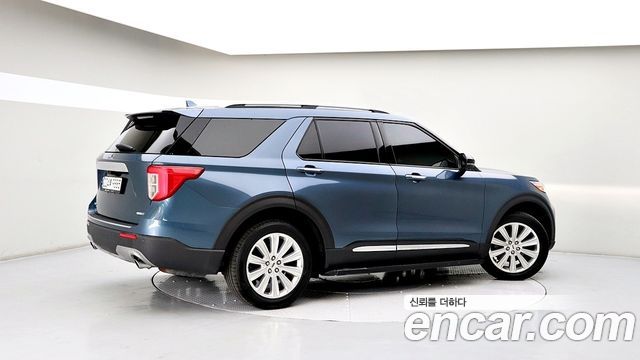 Ford Explorer 2.3 LimIted 4WD — пробег 87 655 км — фото 4 из 5