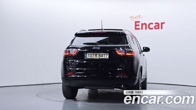 Jeep Compass из Кореи Encar