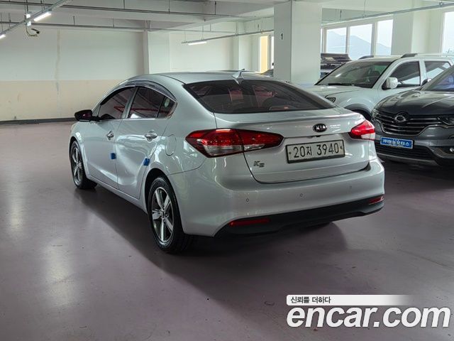 Kia K3 из Кореи Encar