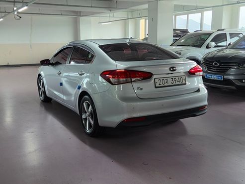 Kia K3 Prestige — пробег 136 800 км — фото 4 из 5