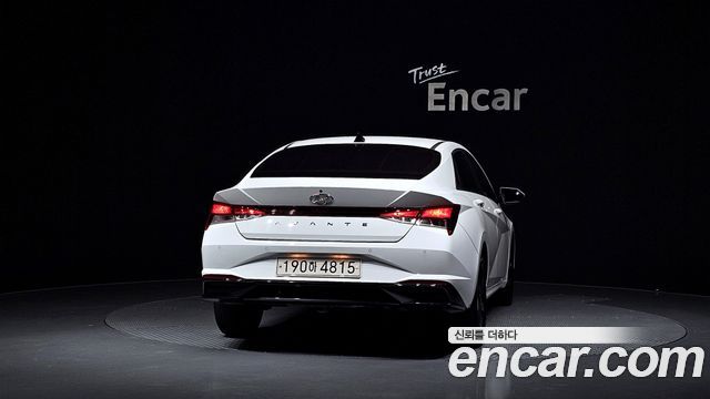 Hyundai AVANTE из Кореи Encar