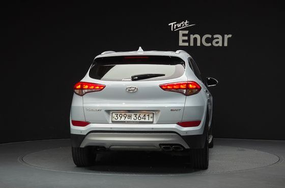 Hyundai Tucson Diesel 2.0 2WD Modern Special — пробег 161 700 км — фото 4 из 5