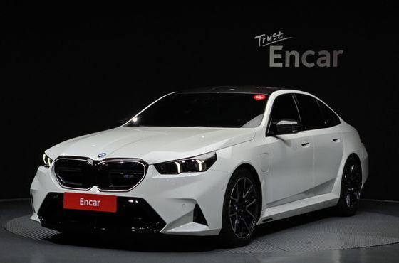 BMW M5 M5 Sedan — пробег 5 097 км — фото 1 из 5