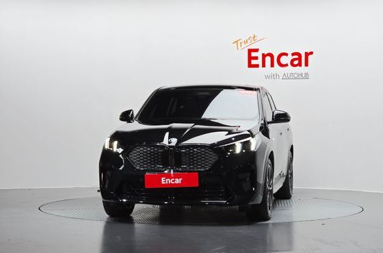 BMW iX2 eDrive 20 M Sport — пробег 7 208 км — фото 3 из 5