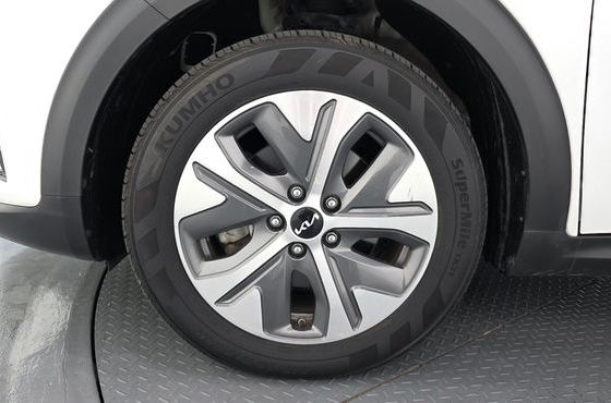 Kia Niro Noblesse — пробег 136 487 км — фото 5 из 5