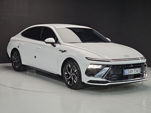 Hyundai Sonata 2.0 Exclusive — пробег 17 395 км — фото 2 из 5
