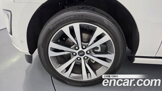 Ford Expedition из Кореи Encar