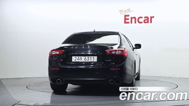 Maserati Ghibli из Кореи Encar